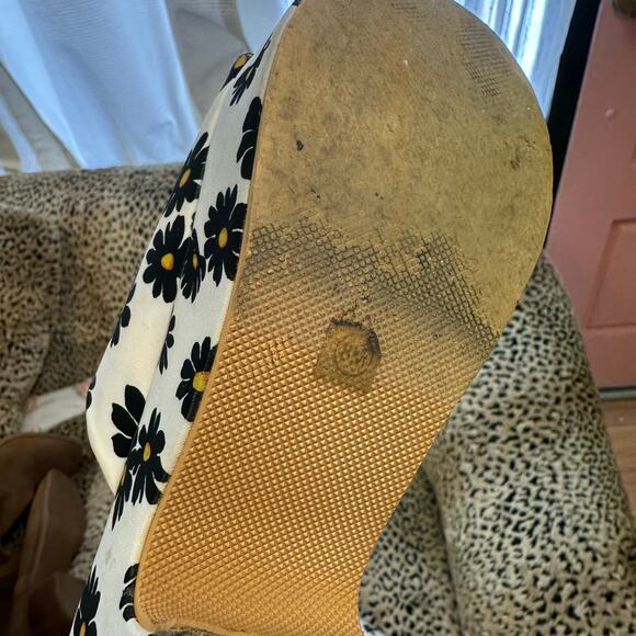 Anthropologie Matisse Beach Terry Floral Platform Heel Sandals White Size 8 - Picture 10 of 10